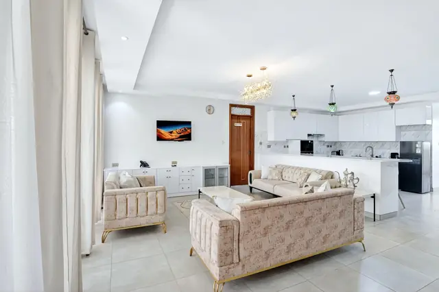 Level 1 lounge at OSOTUA Villa 18